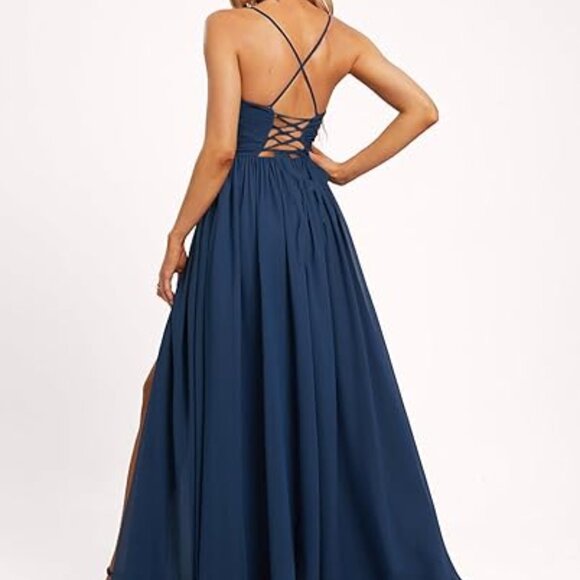 Chiffon V Neck Split Bridesmaid or Evening Dress with Hidden Pockets - Picture 3 of 3